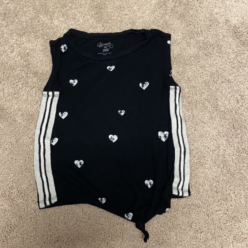 Flowers by Zoe heart tank